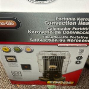 Dyna-Glo NEW IN BOX indoor safe portable kerosene Convection Heater